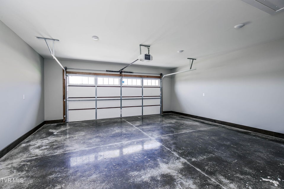 Photo #28: 298 Ruby Rose Ridge