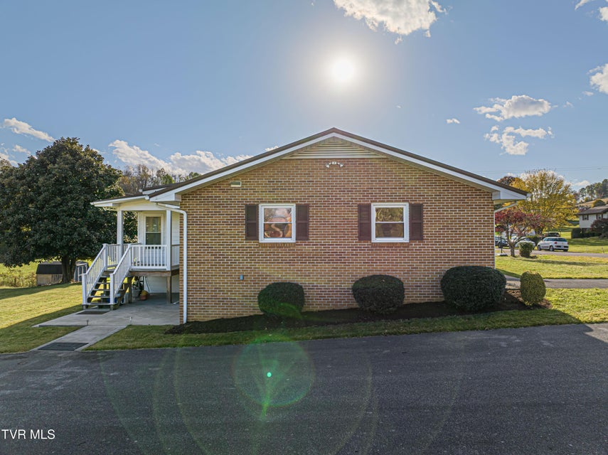 Photo #55: 19497 Stone Mountain Road