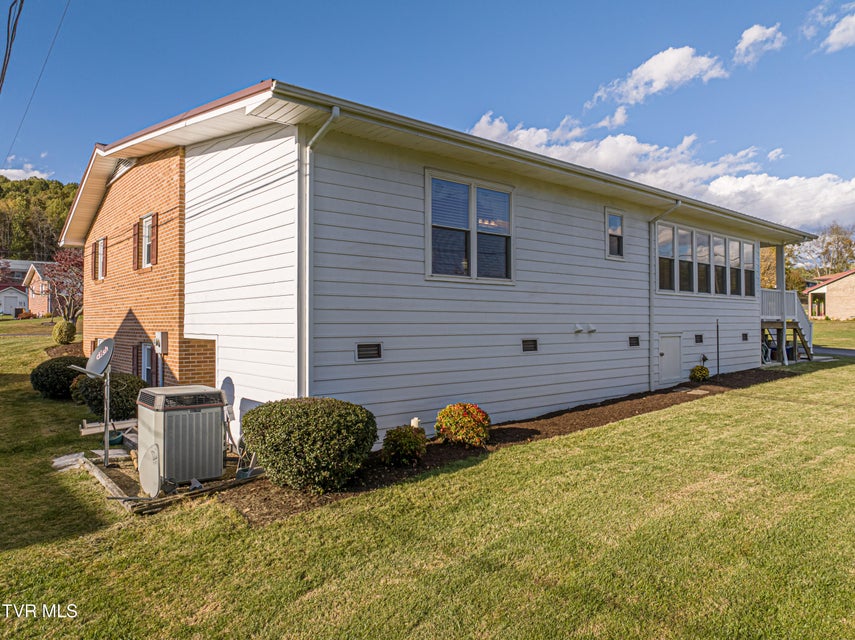 Photo #61: 19497 Stone Mountain Road