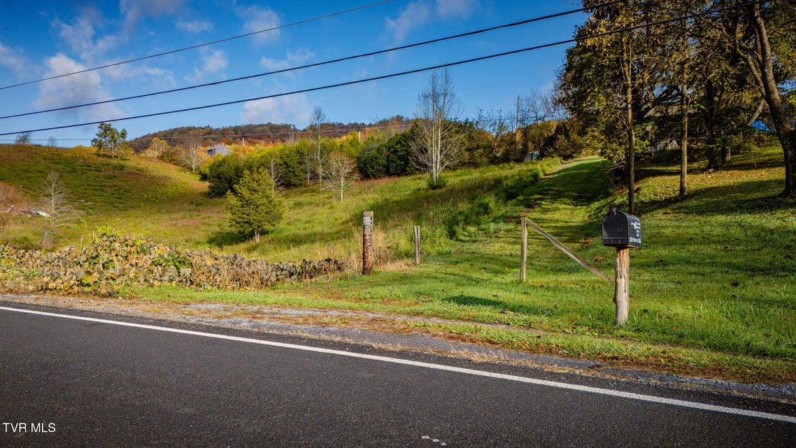 Photo #2: 4526 Daniel Boone Road