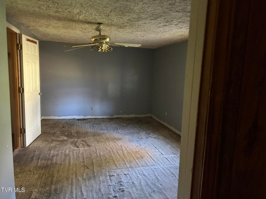 Photo #13: 2107 Watauga Avenue