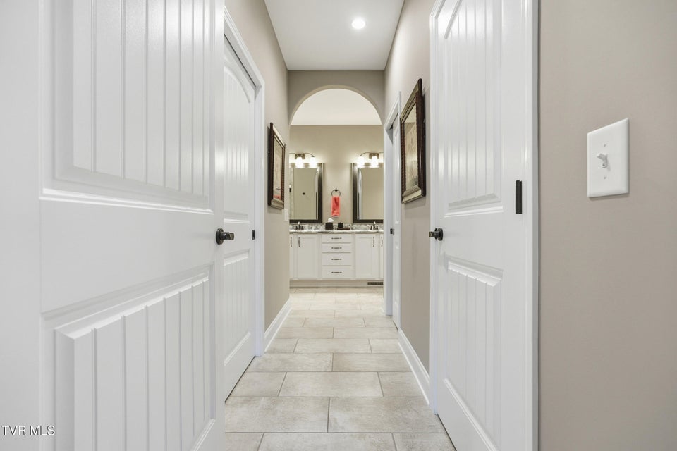 Photo #32: 1691 Prospects Way