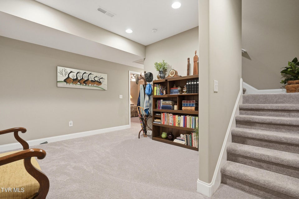 Photo #39: 1691 Prospects Way