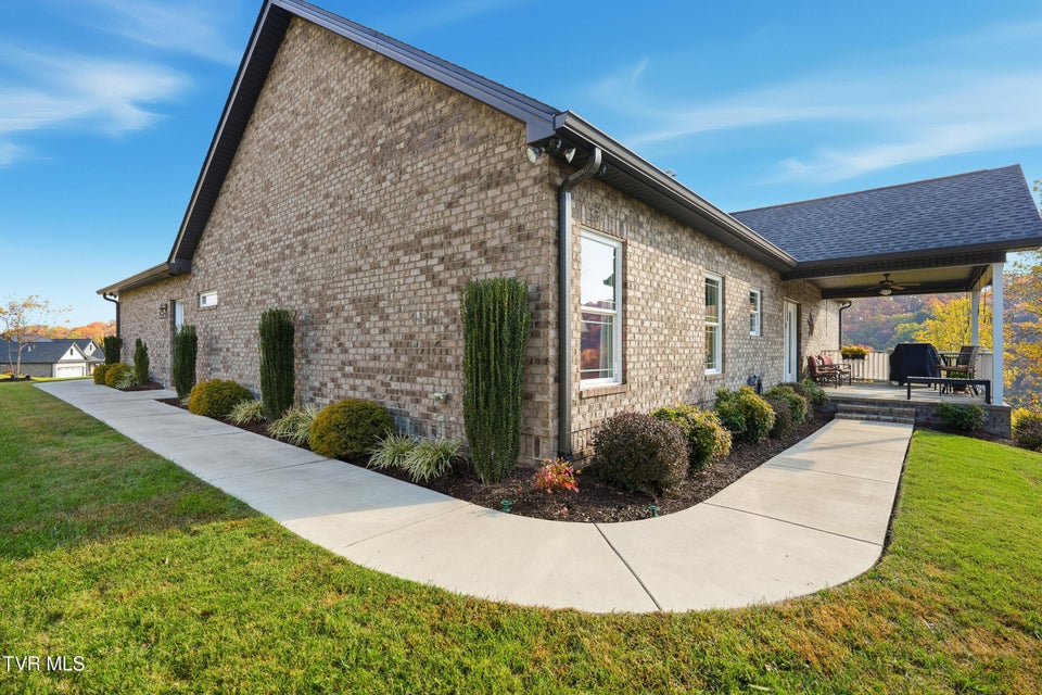 Photo #50: 1691 Prospects Way