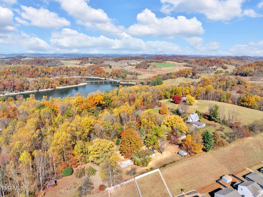 Photo #23: 447 Bayhill Drive