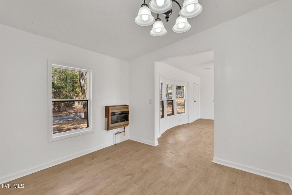 Photo #11: 447 Bayhill Drive