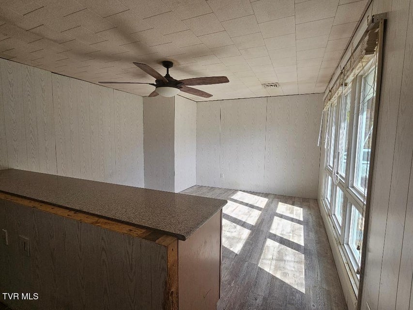 Photo #7: 175 Indian Springs Drive