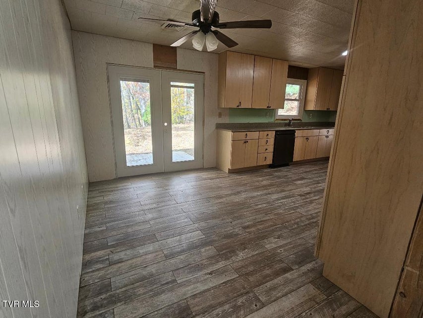 Photo #9: 175 Indian Springs Drive