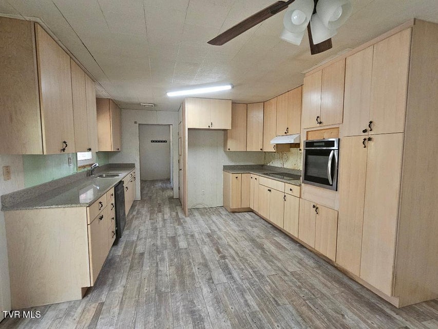 Photo #12: 175 Indian Springs Drive