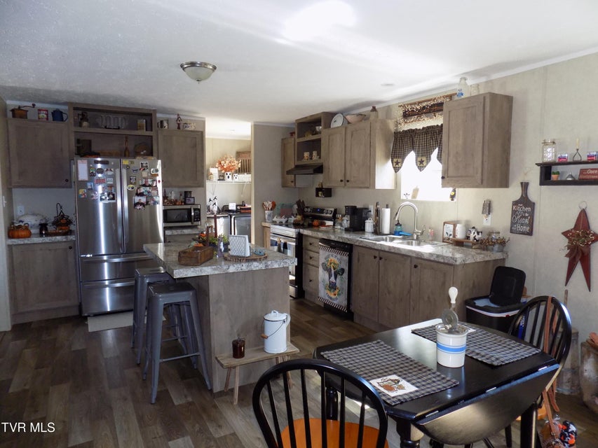 Photo #25: 130 Ninny Ridge Road