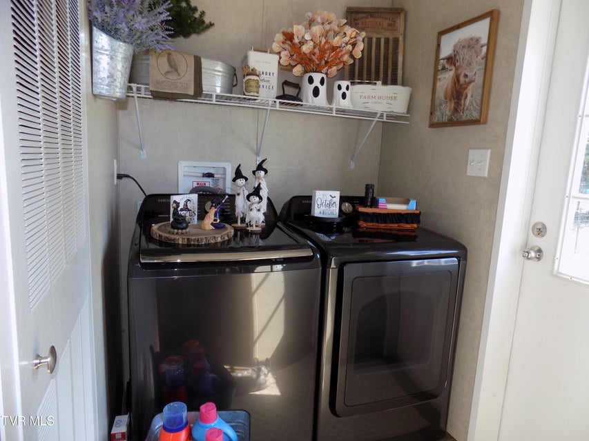 Photo #30: 130 Ninny Ridge Road