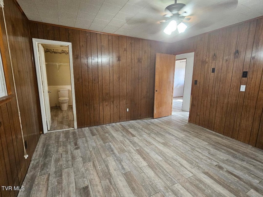 Photo #17: 175 Indian Springs Drive