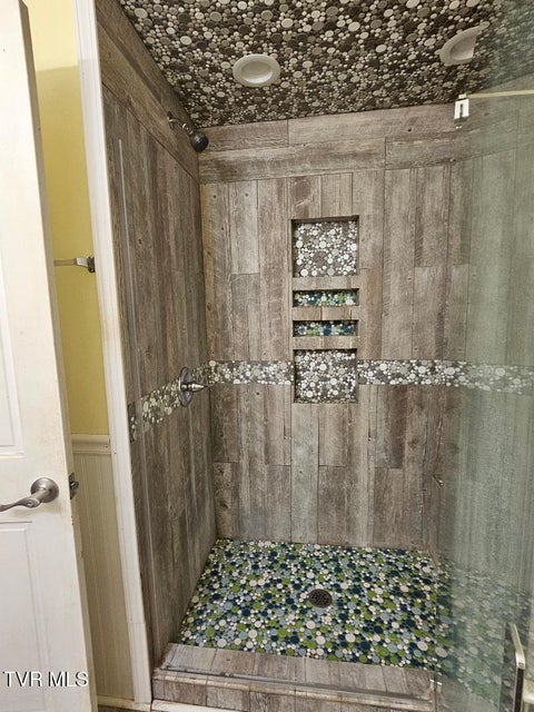 Photo #26: 175 Indian Springs Drive