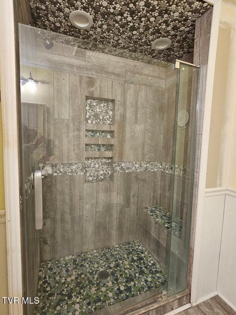 Photo #27: 175 Indian Springs Drive