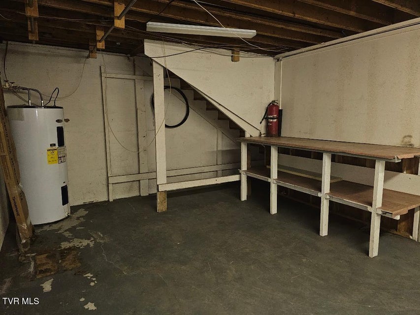 Photo #33: 175 Indian Springs Drive