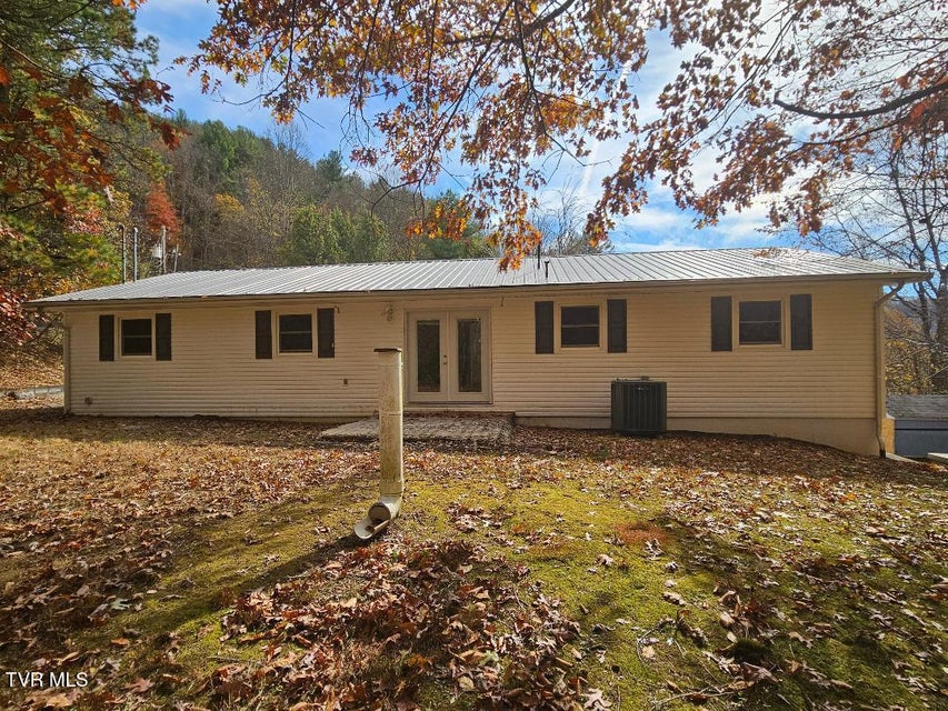 Photo #40: 175 Indian Springs Drive