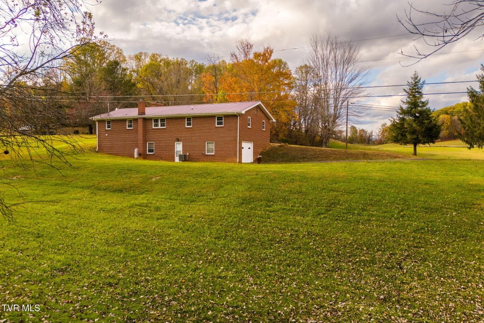 Photo #7: 24850 Walden Road