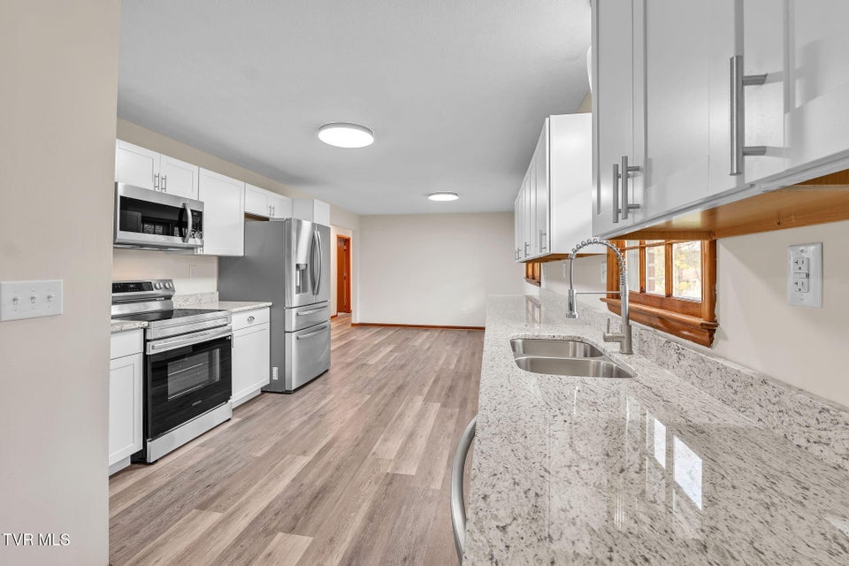 Photo #16: 24850 Walden Road