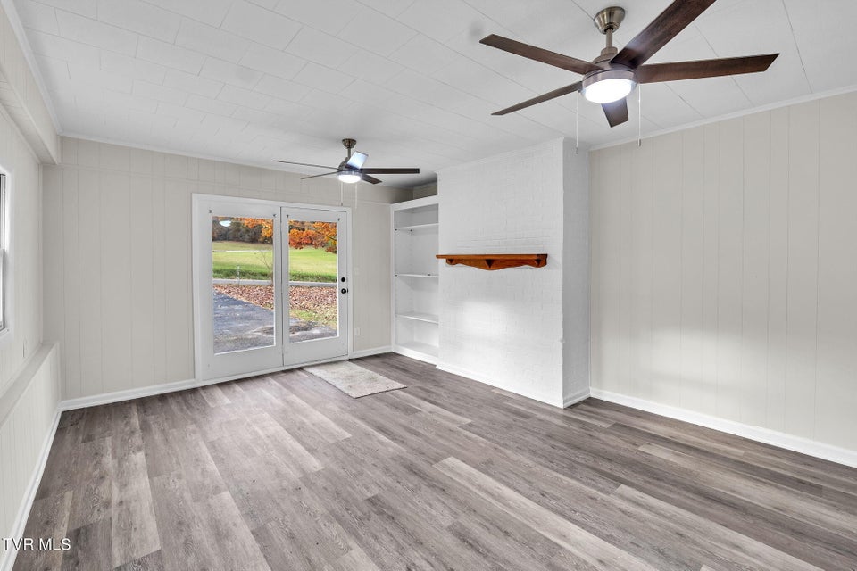 Photo #20: 24850 Walden Road