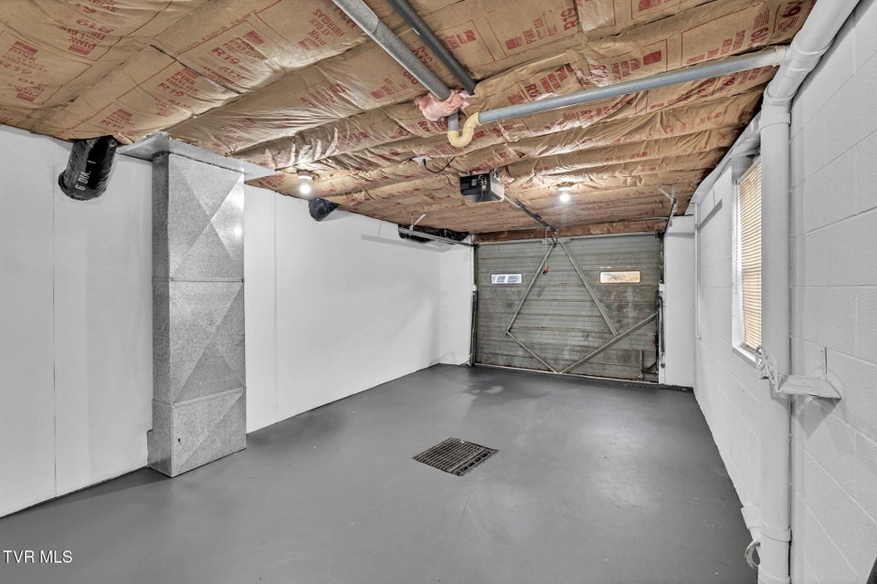 Photo #38: 24850 Walden Road