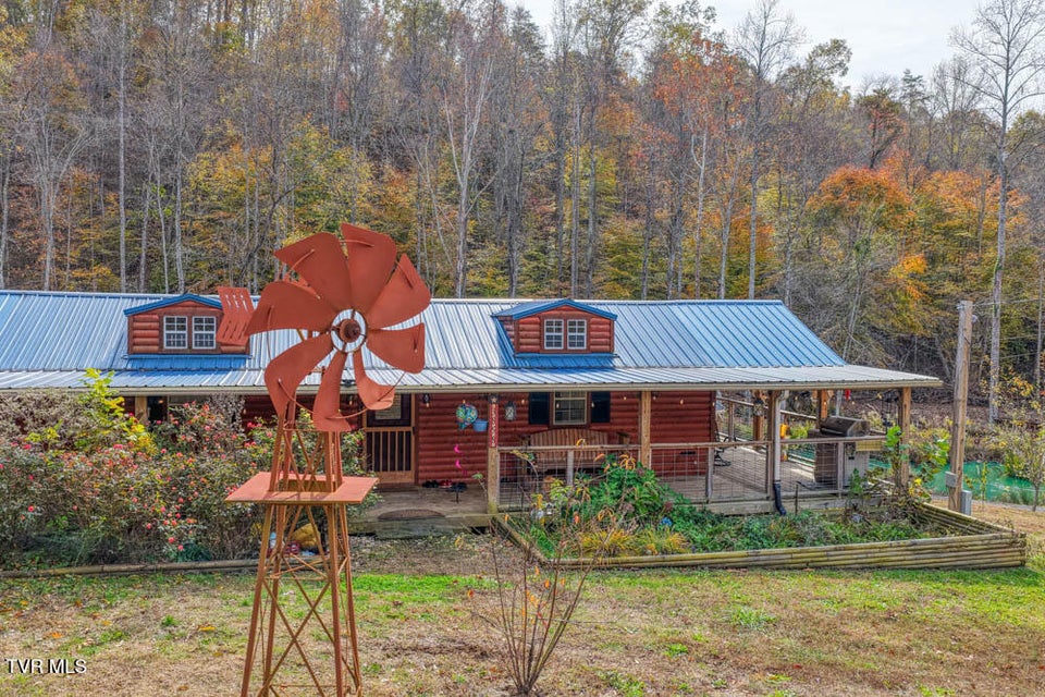 Photo #3: 3858 Beech Creek Road