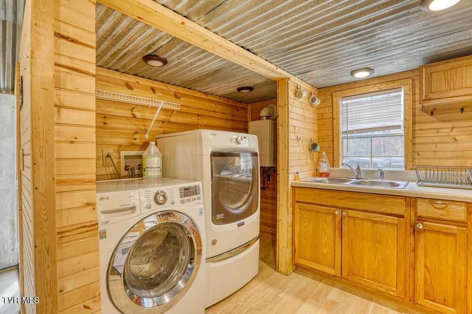 Photo #22: 3858 Beech Creek Road