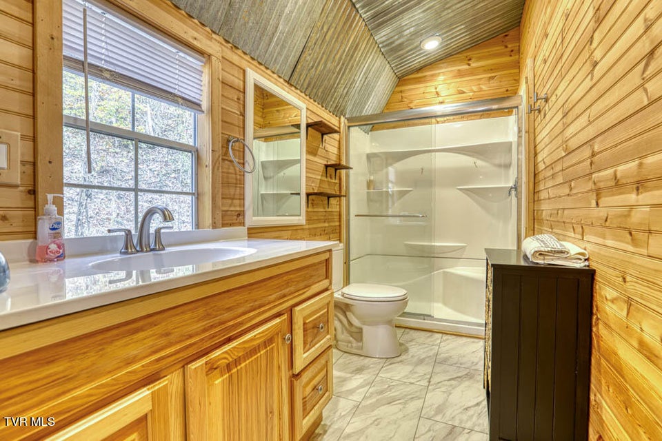 Photo #25: 3858 Beech Creek Road