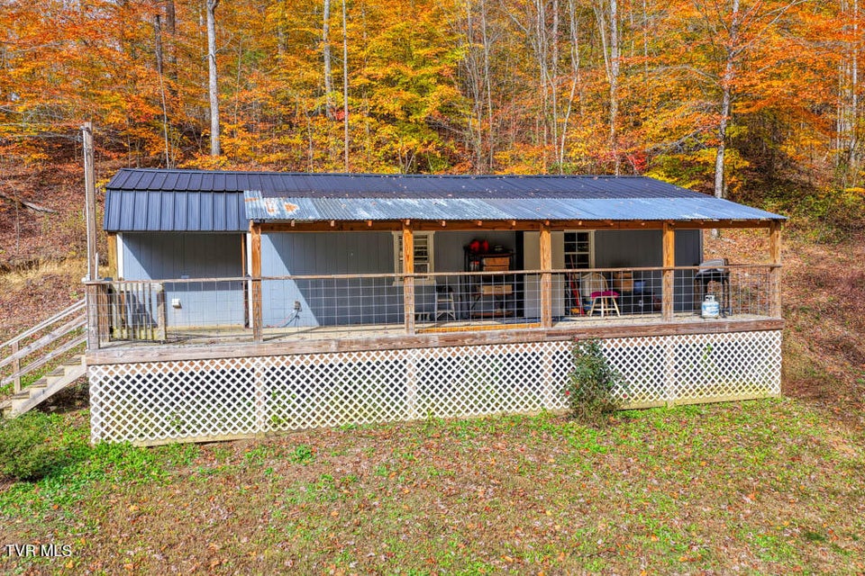 Photo #44: 3858 Beech Creek Road