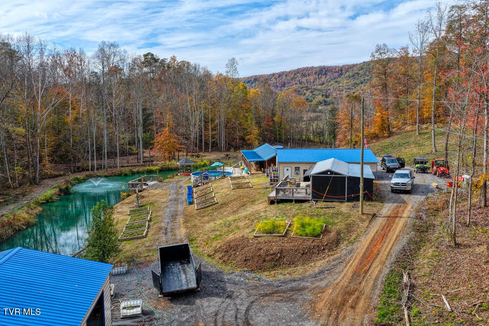 Photo #47: 3858 Beech Creek Road