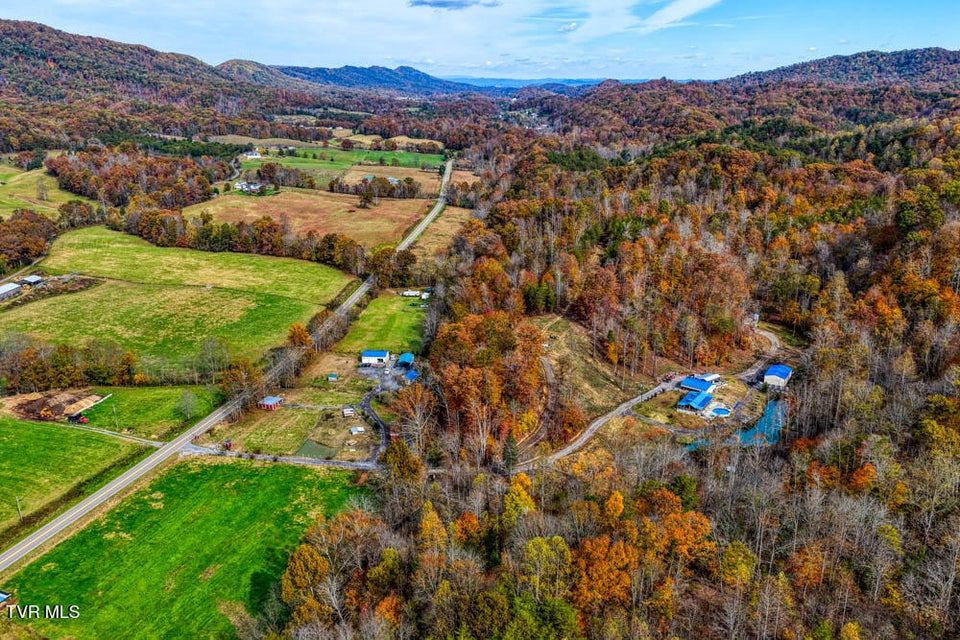 Photo #56: 3858 Beech Creek Road