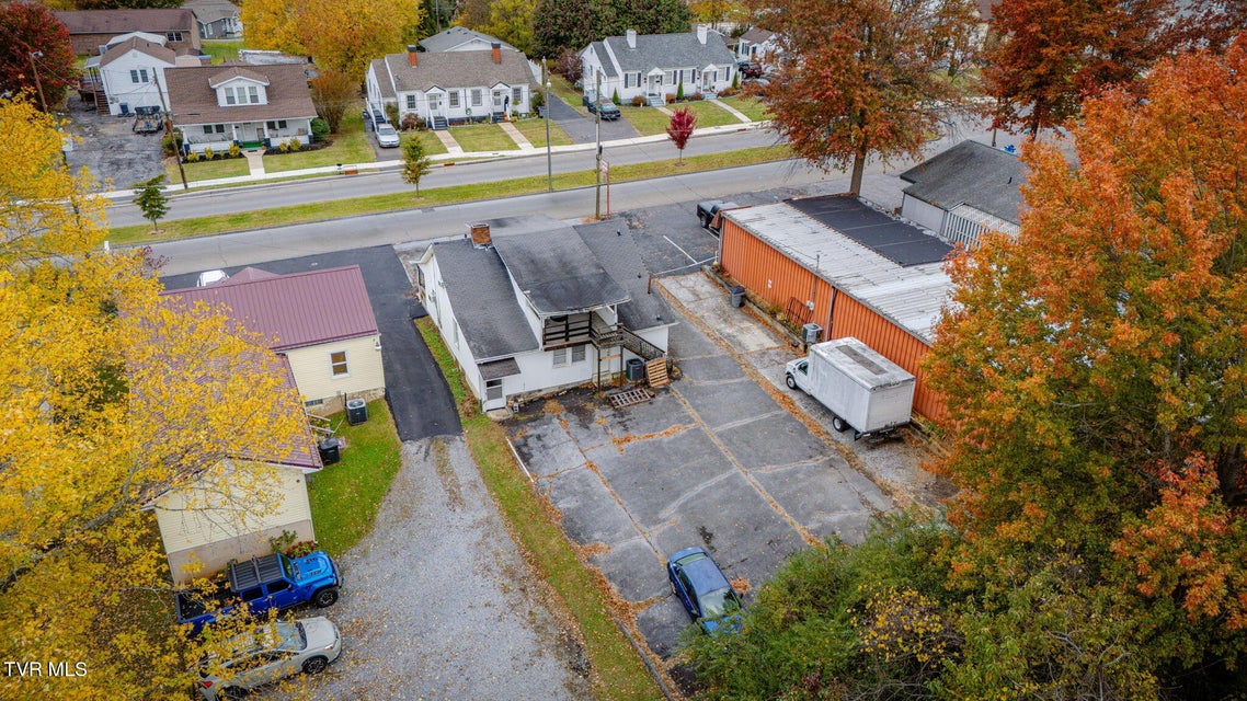 Photo #28: 1713 Edgemont Avenue