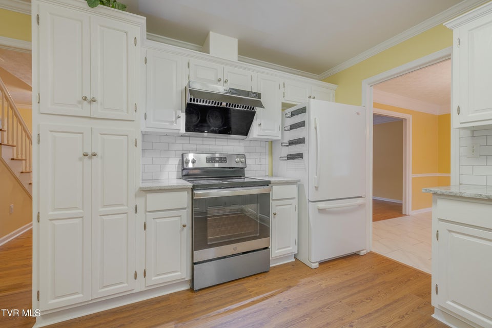 Photo #14: 2104 Southcote Drive