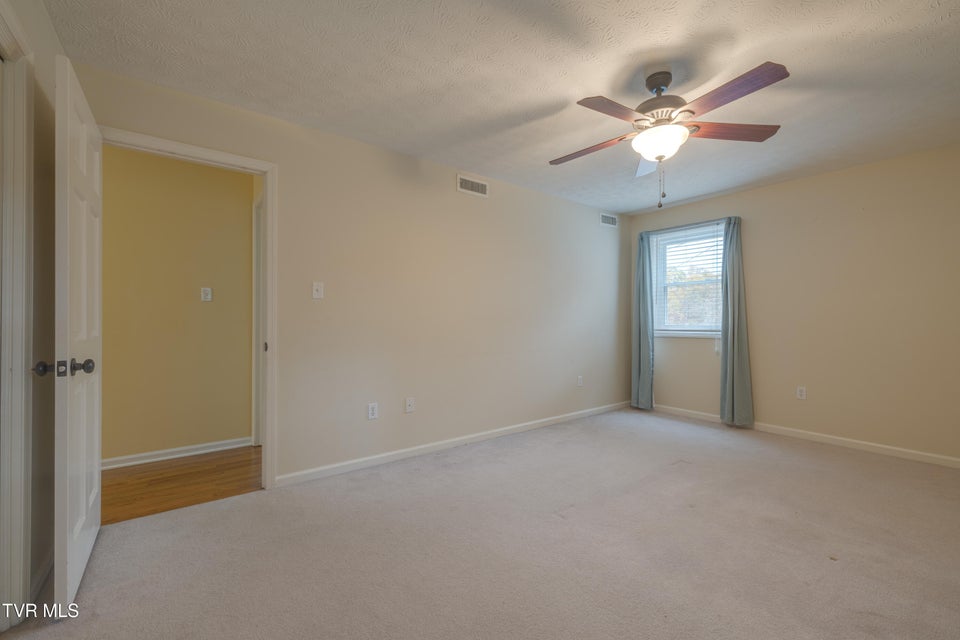 Photo #32: 2104 Southcote Drive