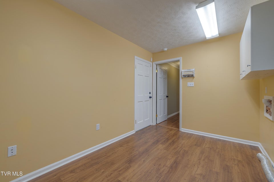 Photo #39: 2104 Southcote Drive