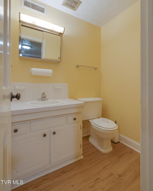 Photo #48: 2104 Southcote Drive