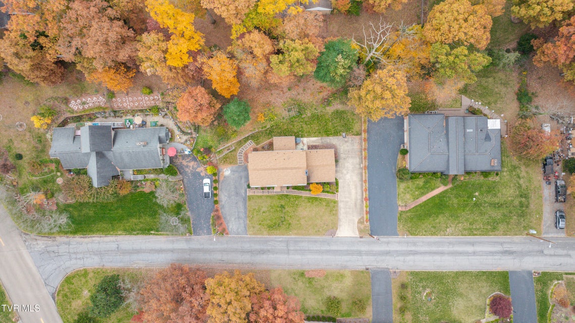 Photo #59: 2104 Southcote Drive