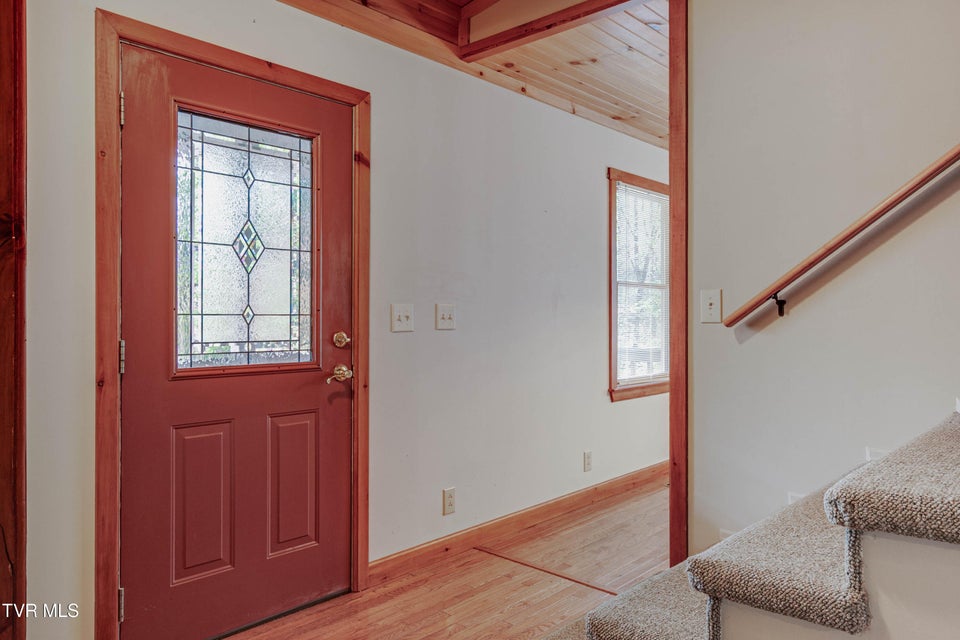 Photo #9: 322 Waco Court