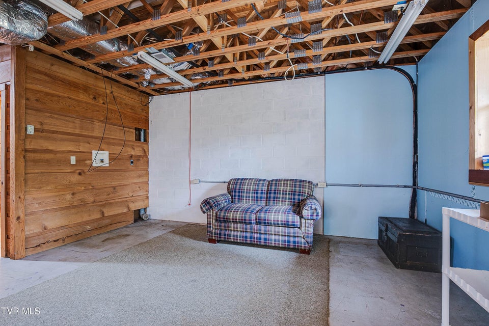 Photo #44: 322 Waco Court