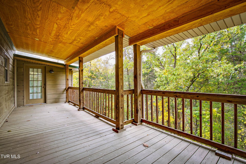 Photo #49: 322 Waco Court