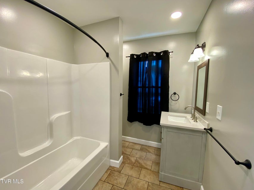 Photo #13: 746 Myrtle Street