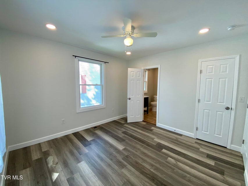 Photo #16: 746 Myrtle Street