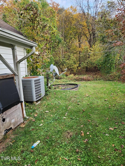 Photo #3: 169 J And M Belcher Drive