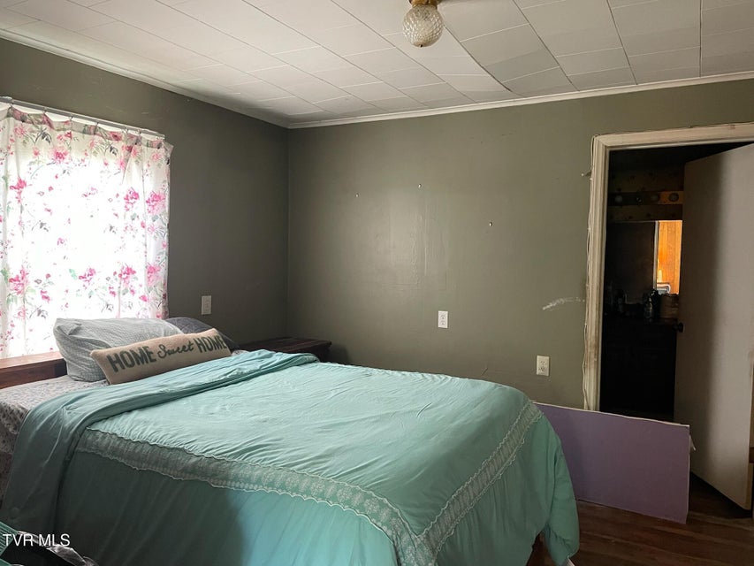 Photo #33: 141 Canter Road