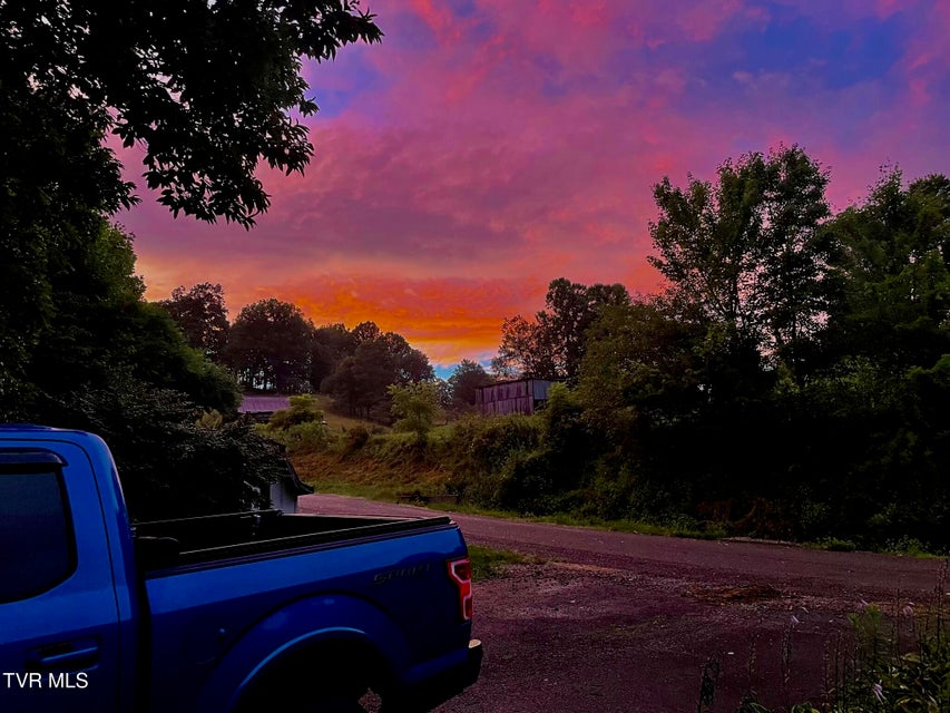 Photo #53: 141 Canter Road