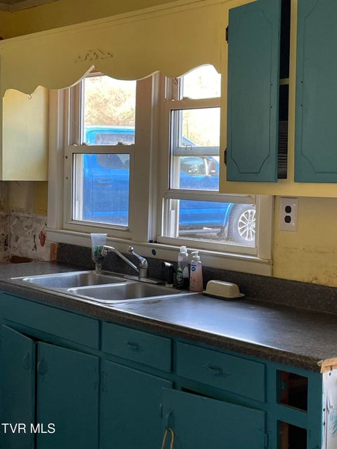 Photo #28: 141 Canter Road