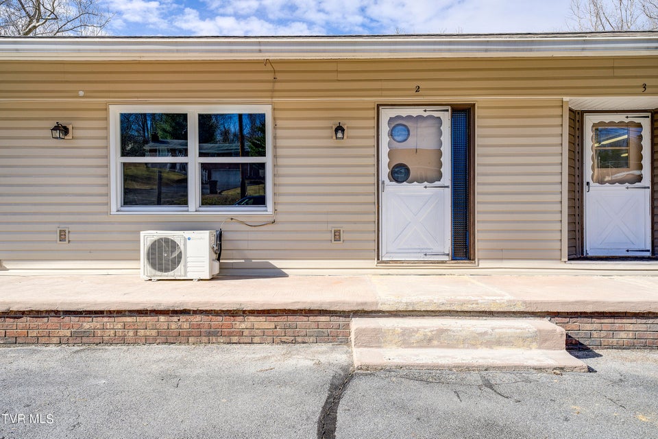 Photo #6: 105 Brookfield Drive