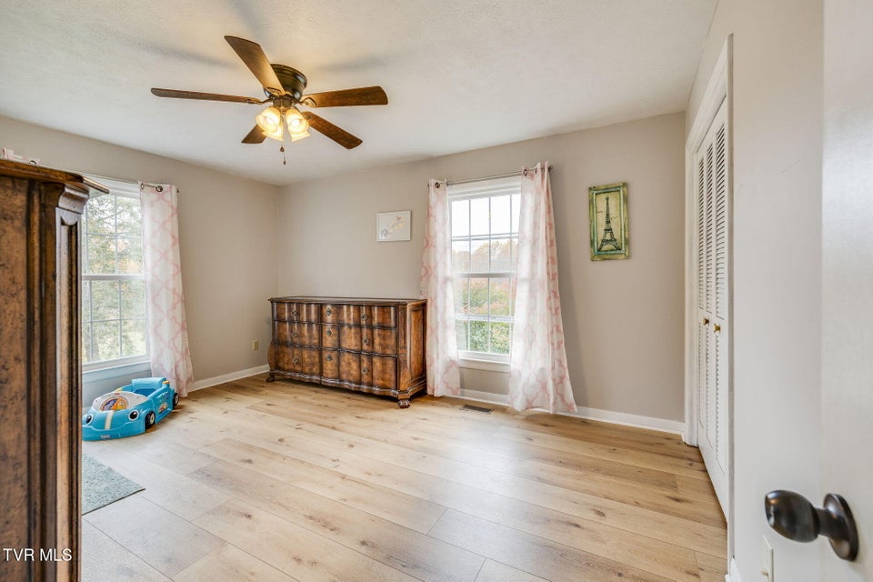 Photo #19: 5404 Memorial Boulevard