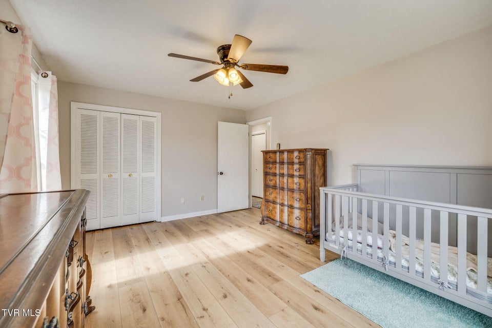 Photo #20: 5404 Memorial Boulevard