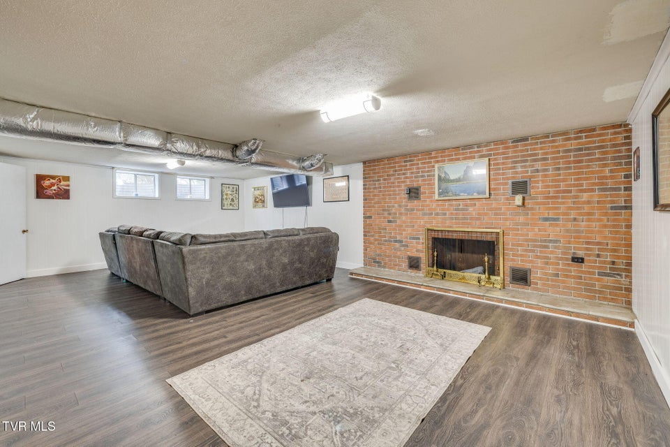 Photo #24: 5404 Memorial Boulevard