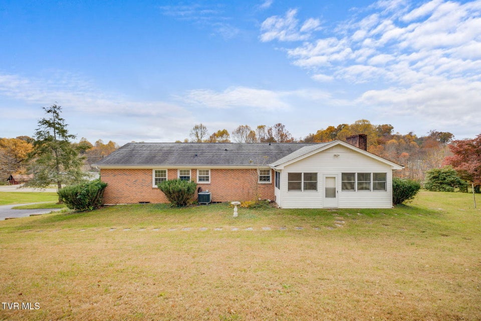 Photo #35: 5404 Memorial Boulevard